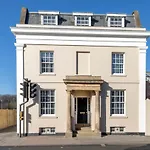 Elliot Oliver - Laverham House - Stunning 6 Bedroom Regency House With Parking